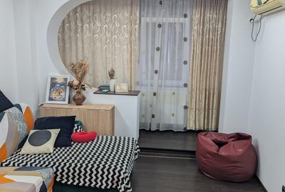 Apartament cu 2 camere semidecomandat în Tomis I