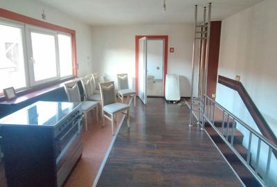 Apartament cu 4 camere semidecomandat, mobilat în Brașovul Vechi - 3