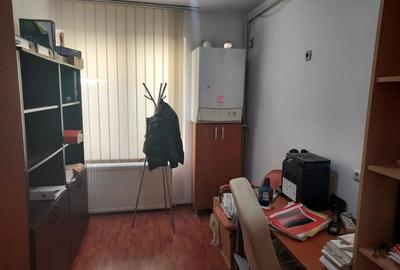 Birou, de 130 mp, în Ferdinand - 2