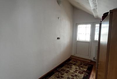 Casă cu 5 camere cu Canalizare în Priseaca - 3