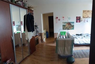 Apartament cu 2 camere semidecomandat în Dosu Bricii