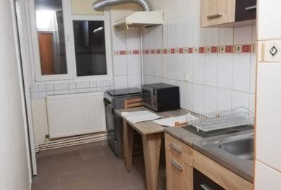 Apartament cu 3 camere decomandat în Central - 6