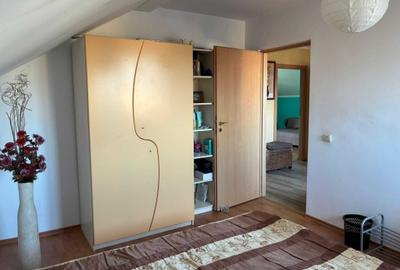 Casă cu 4 camere în Agigea