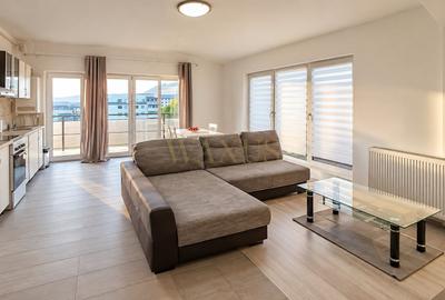Apartament cu 2 camere semidecomandat, mobilat în Florești