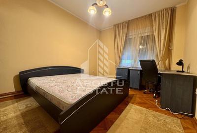 Apartament cu 3 camere decomandat, mobilat în Traian - 1