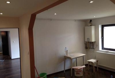 Apartament cu 3 camere în Central - 3