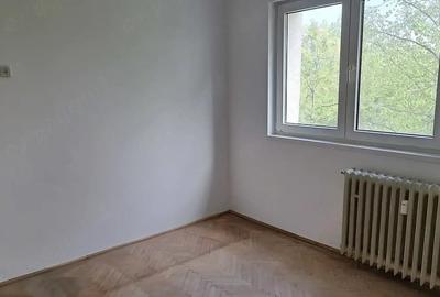 Apartament cu 3 camere semidecomandat în Nord - 7
