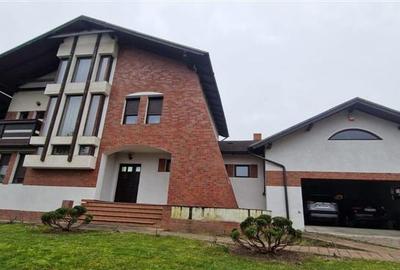 Casă individuală cu 6 camere cu Teren 1725 Mp în Exterior Sud - 1