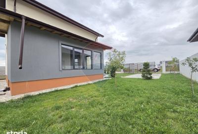 Casă cu 4 camere cu Teren 310 Mp în Vrancea