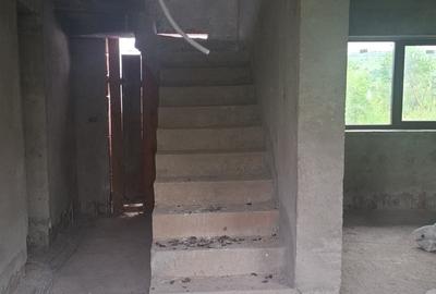 Casă cu 4 camere în Todireni - 6