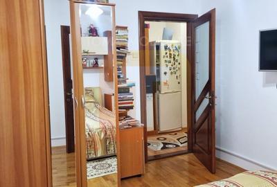 Apartament cu 3 camere decomandat, mobilat în Ultracentral - 12