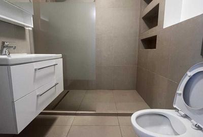 Apartament cu 3 camere decomandat în Central - 4