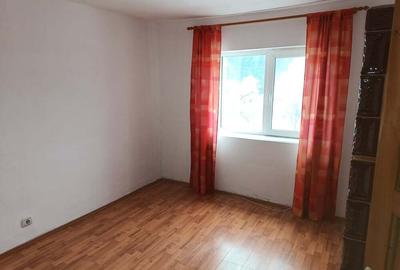 Apartament cu 2 camere în Baia de Aramă - 3