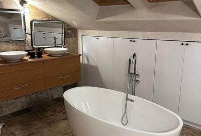 Casă individuală cu 4 camere cu Canalizare în Odăi - 13