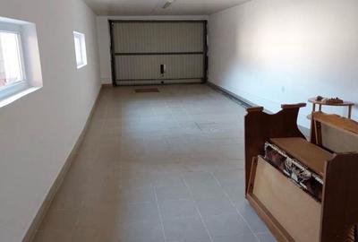 Casă cu 4 camere în Central - 6