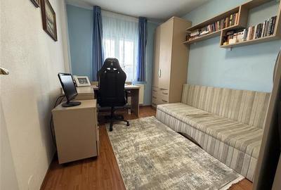 Apartament cu 4 camere decomandat, mobilat în Alexandru cel Bun - 14