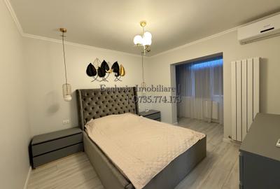 Apartament cu 2 camere decomandat, mobilat în Casa de Cultură