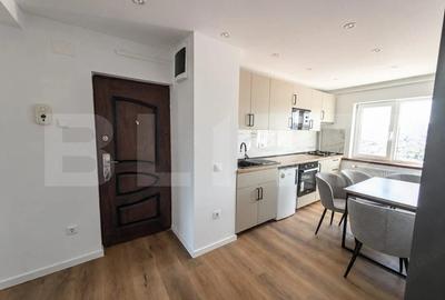Apartament cu 3 camere semidecomandat în Central