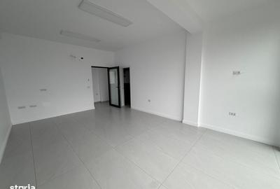 Spațiu comercial, de 30 mp, în Central