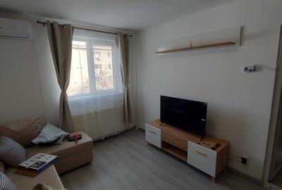 Apartament cu 2 camere nedecomandat în Rahova