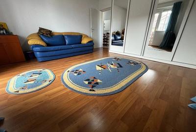 Apartament cu 2 camere decomandat în Tractorul - 2
