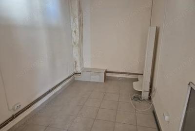 Spațiu comercial, de 84 mp, în Central