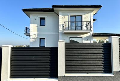 Casă cu 4 camere cu Teren 430 Mp în Bucium