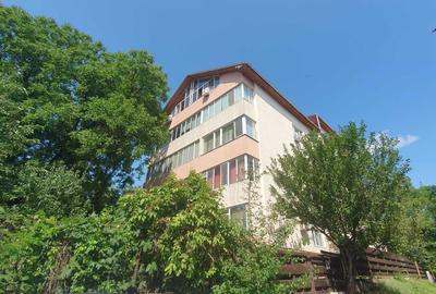 Apartament cu 3 camere decomandat în Tudor Vladimirescu - 2