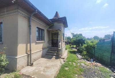 Casă individuală cu 3 camere cu Teren 1285 Mp în Mofleni - 1