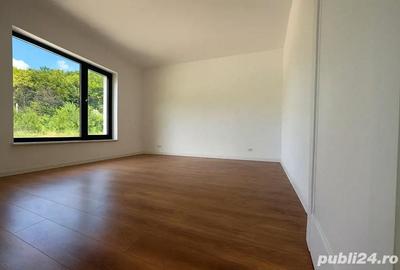 Casă cu 3 camere cu Teren 350 Mp în Uiasca - 2