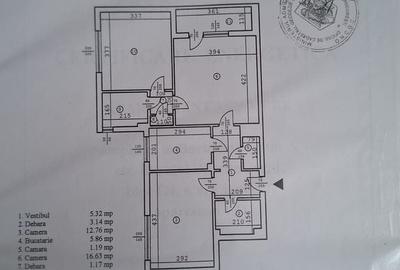 Apartament cu 3 camere semidecomandat în Liviu Rebreanu