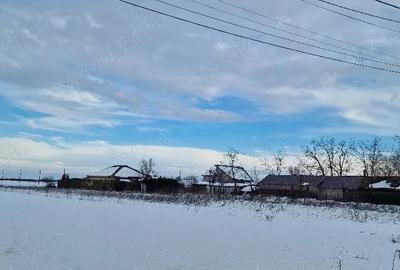 Teren de 590 mp, în Lucianca - 1