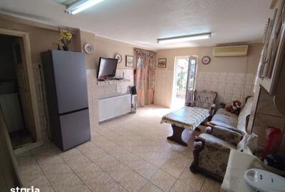 Casă cu 4 camere cu Teren 100 Mp în Pârneava - 9