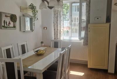 Apartament cu 3 camere semidecomandat în Central - 4