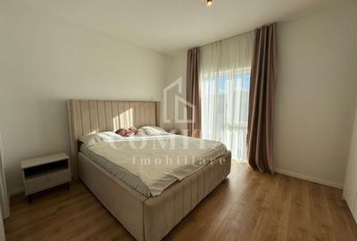 Apartament cu 3 camere semidecomandat, mobilat în Aurel Vlaicu