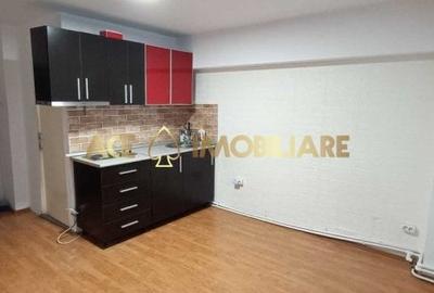 Garsonieră semidecomandată în Splaiul Unirii - 1