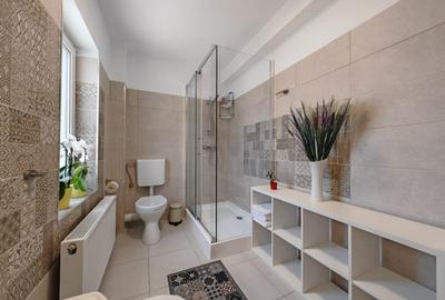 Casă cu 5 camere cu Canalizare în Odăi - 27