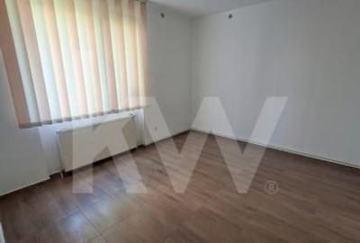 Spațiu comercial, de 100 mp, în Central - 2
