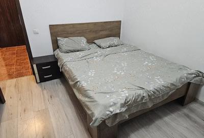 Garsonieră decomandată în Apărătorii Patriei