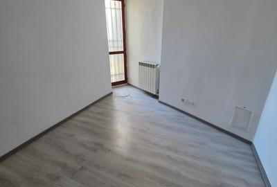 Apartament cu 4 camere decomandat în Calea Victoriei - 5