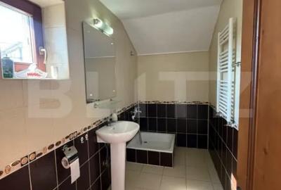 Casă cu 6 camere cu Teren 300 Mp în Central - 4