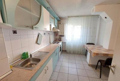 Apartament cu 3 camere decomandat în Între Lacuri - 3