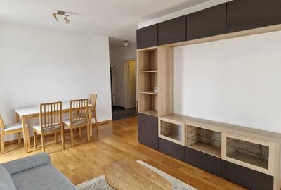 Apartament cu 2 camere semidecomandat în Tractorul