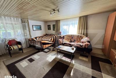 Casă cu 2 camere cu Teren 7300 Mp în Central