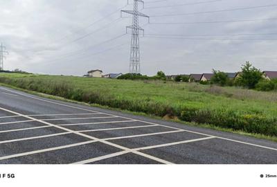 Teren de 4200 mp, în Lunca Cetățuii - 10
