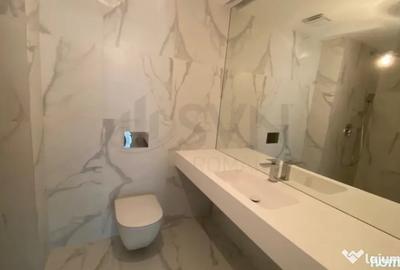 Apartament cu 4 camere semidecomandat în Central