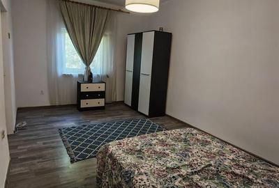 Casă individuală cu 2 camere cu Teren 1000 Mp în Central