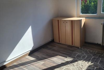 Garsonieră semidecomandată în Popoveni - 2