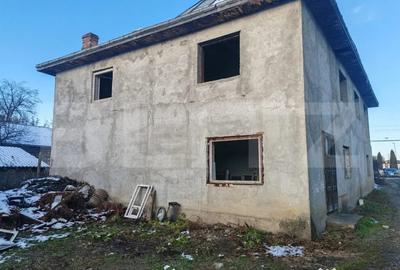 Casă cu 4 camere cu Teren 604 Mp în Burdujeni