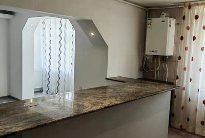 Apartament cu 2 camere decomandat în Central - 3